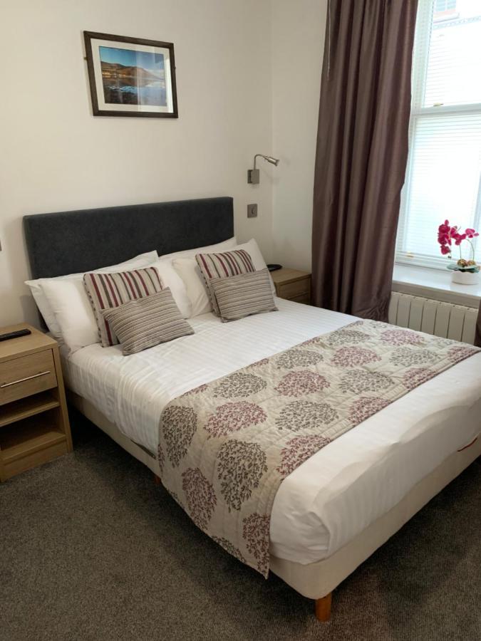 The Rostrevor Inn ภายนอก รูปภาพ