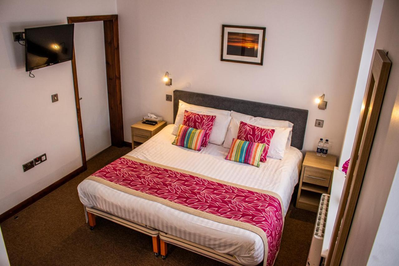 The Rostrevor Inn ภายนอก รูปภาพ