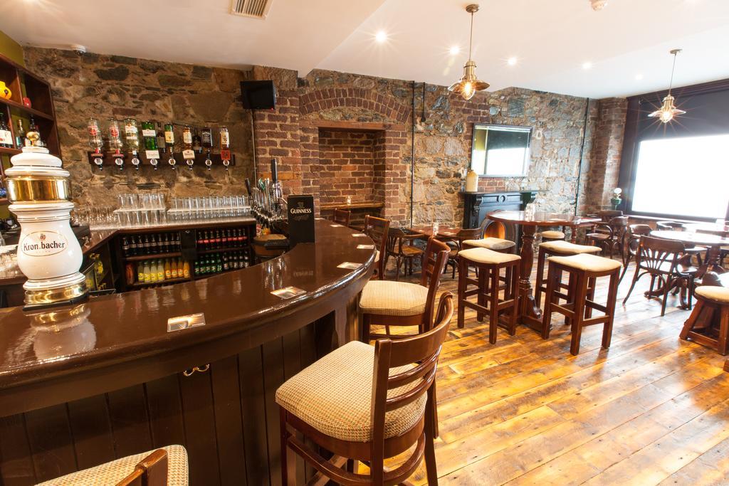 The Rostrevor Inn ภายนอก รูปภาพ