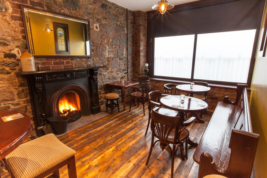 The Rostrevor Inn ภายนอก รูปภาพ