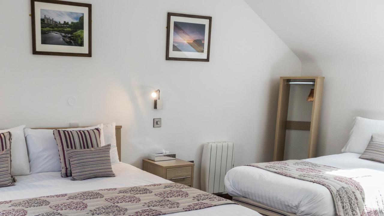 The Rostrevor Inn ภายนอก รูปภาพ